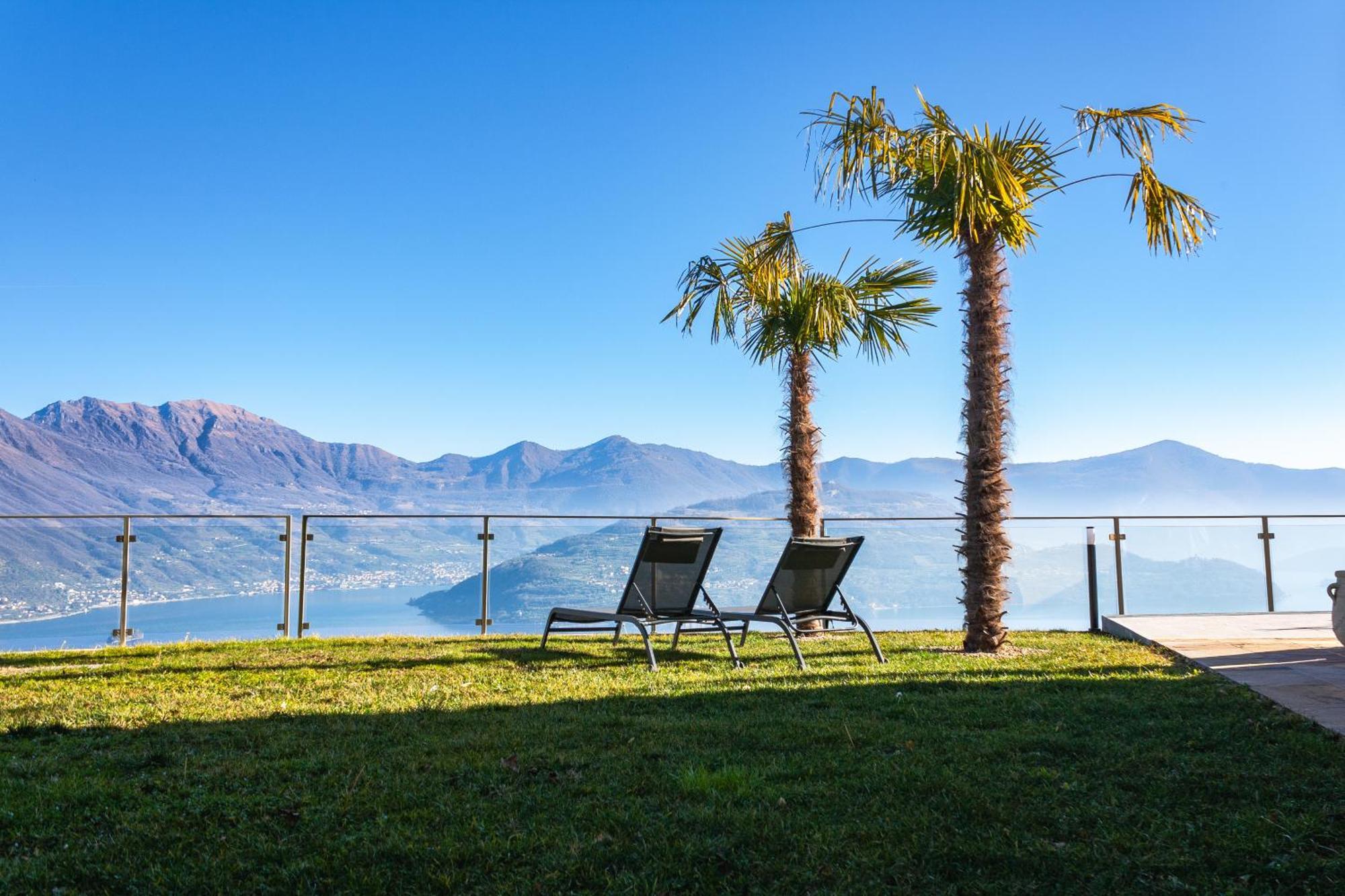 Mia Isola With Lake View, Garden And Swimming Pool Parzanica Exteriér fotografie