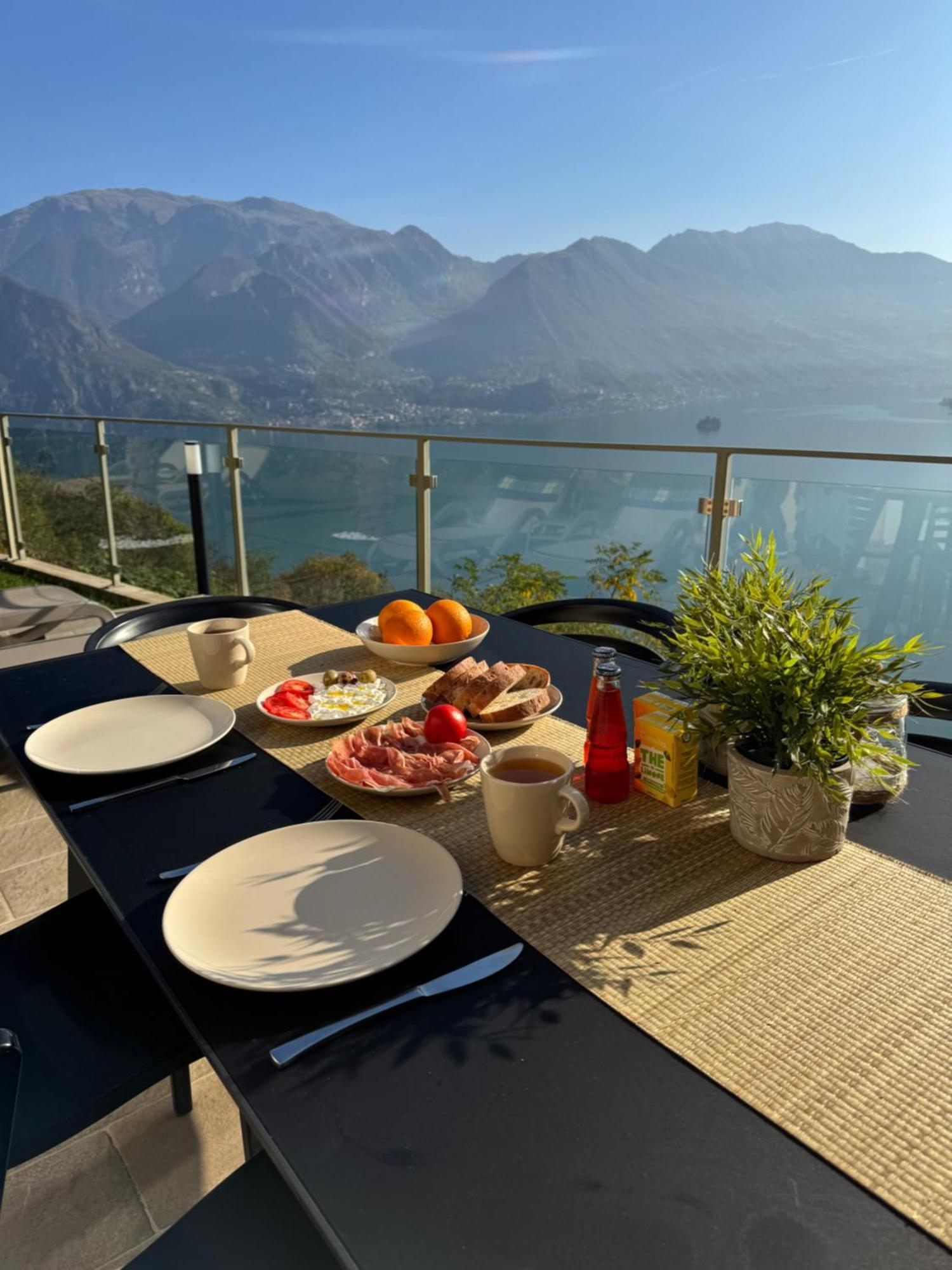 Mia Isola With Lake View, Garden And Swimming Pool Parzanica Exteriér fotografie